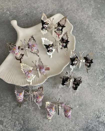 KUROMİLİ UÇAN KELEBEK
